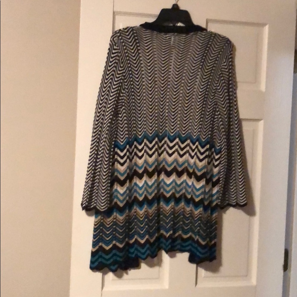 Cardigan - Picture 3 of 3